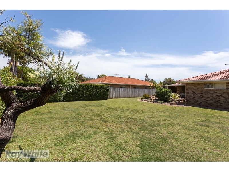 6 Manuela Street, Victoria Point QLD 4165