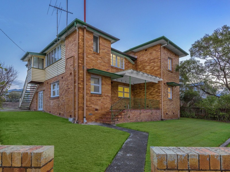 1/11 Bovelles Street, Camp Hill QLD 4152