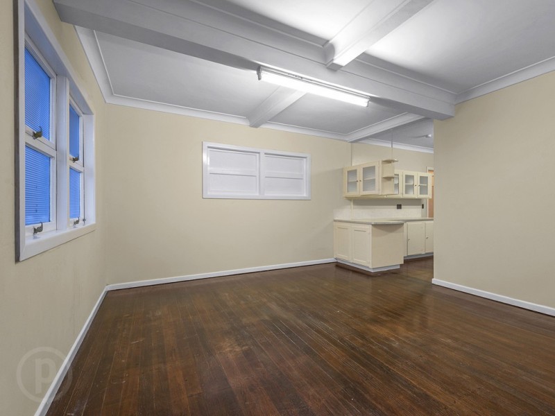 1/11 Bovelles Street, Camp Hill QLD 4152