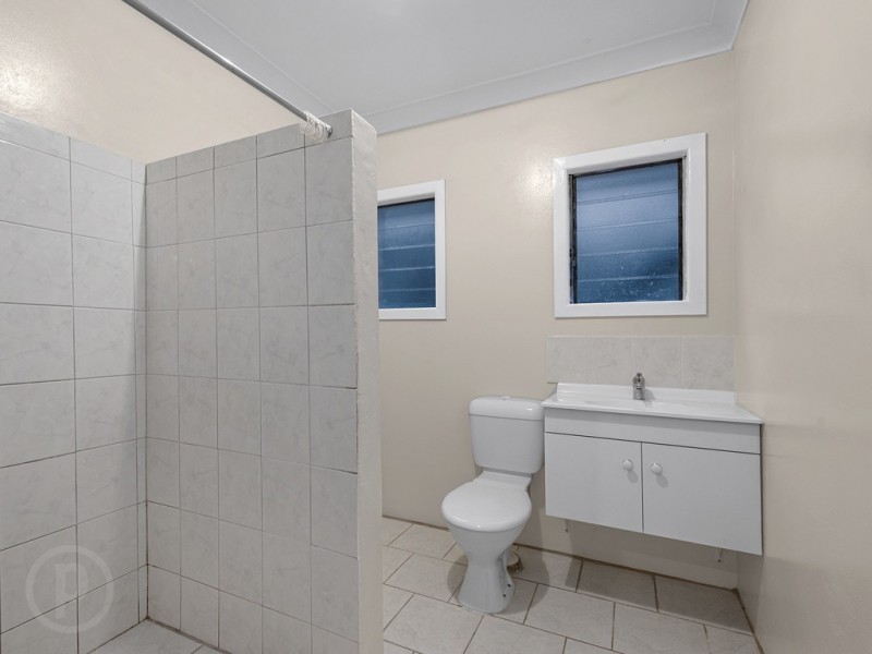 1/11 Bovelles Street, Camp Hill QLD 4152