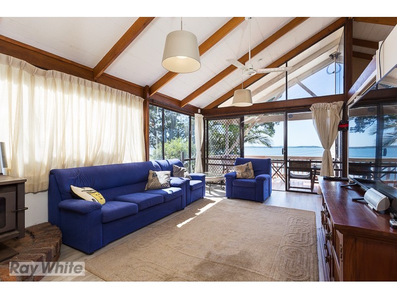 10 Wilson Lane, Victoria Point QLD 4165