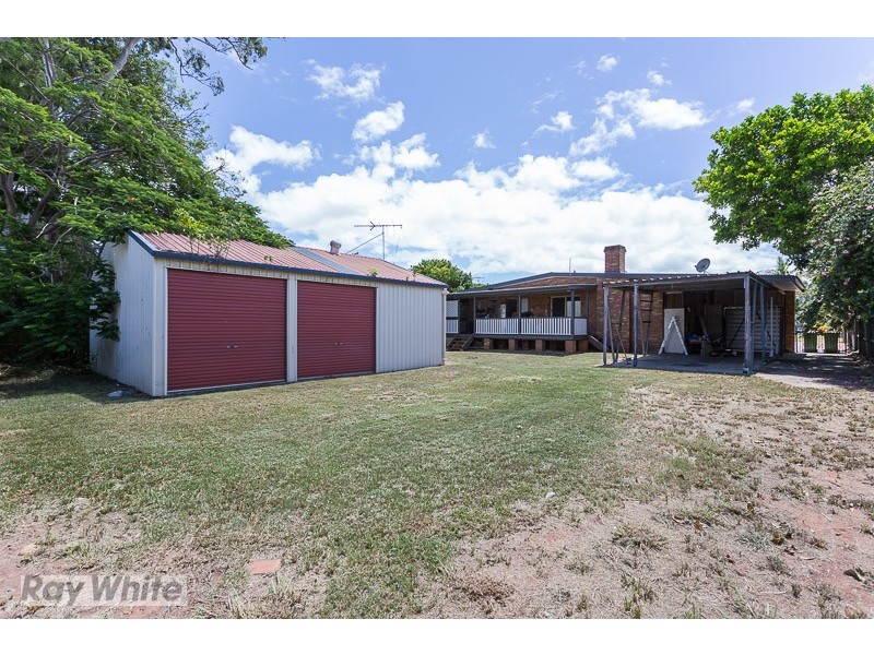 12 Base Street, Victoria Point QLD 4165