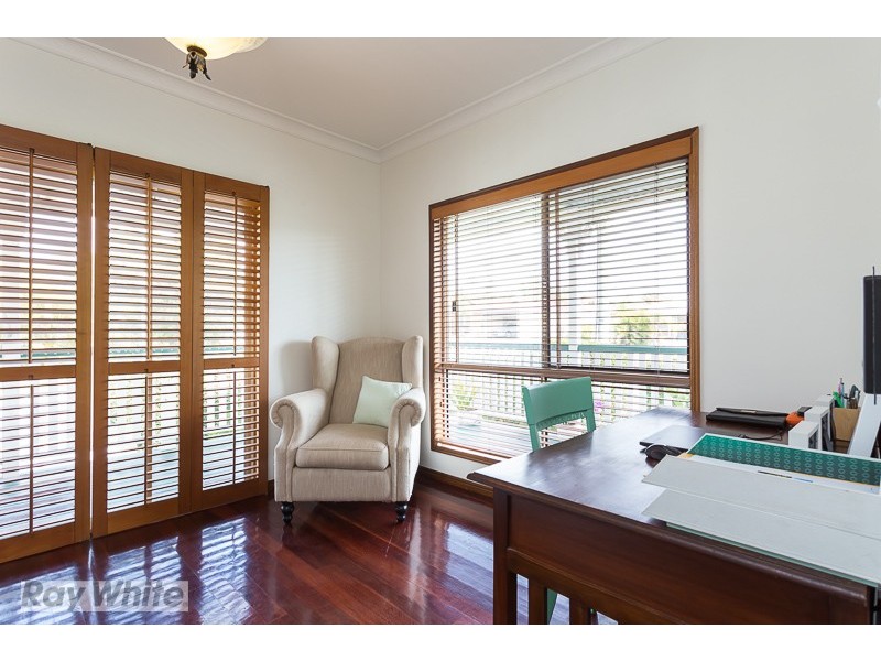 64 Riesling Street, Thornlands QLD 4164