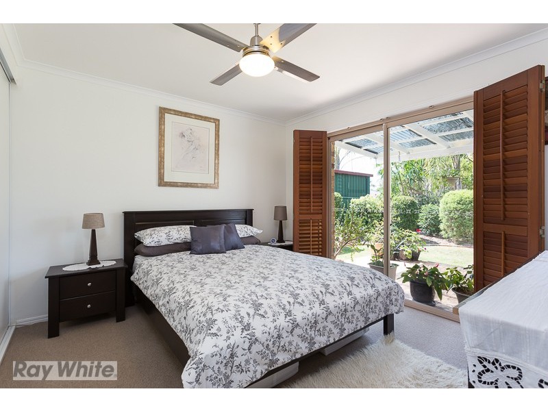 64 Riesling Street, Thornlands QLD 4164