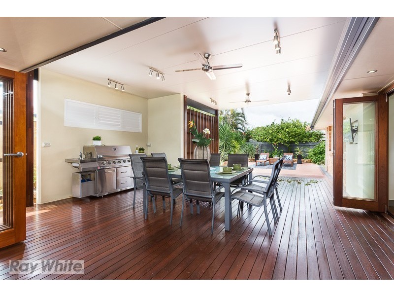 1 Bayswater Drive, Victoria Point QLD 4165