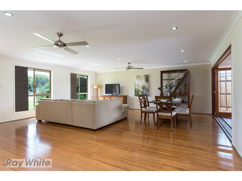 1 Bayswater Drive, Victoria Point QLD 4165