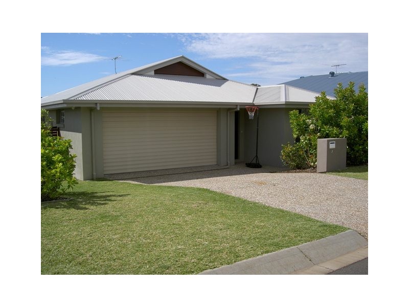 3 Kingsway Street, Wellington Point QLD 4160