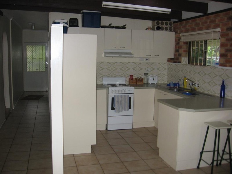 521 Redland Bay Road, Capalaba QLD 4157