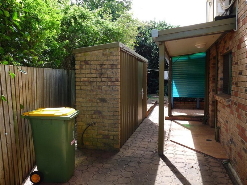 2 Engert Street, Victoria Point QLD 4165