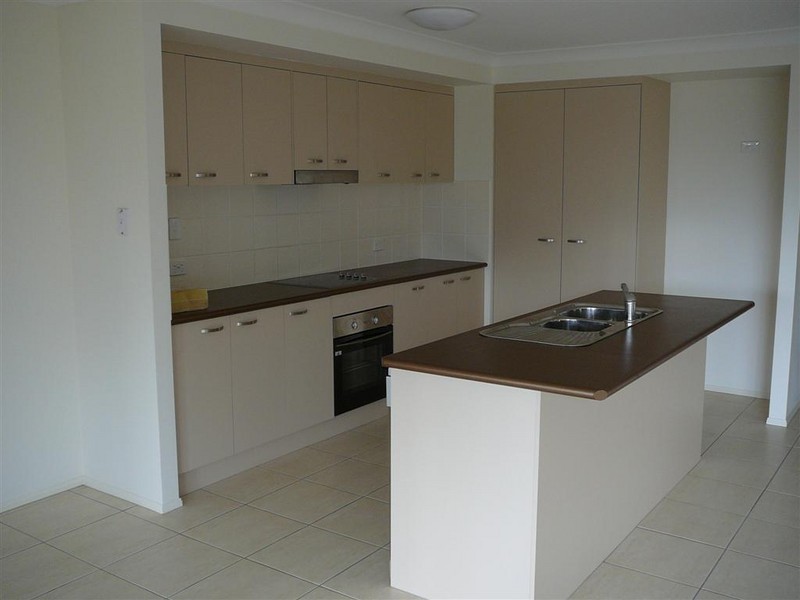 117 Bunker Road, Victoria Point QLD 4165