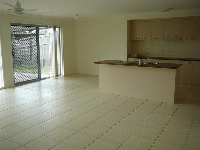 117 Bunker Road, Victoria Point QLD 4165