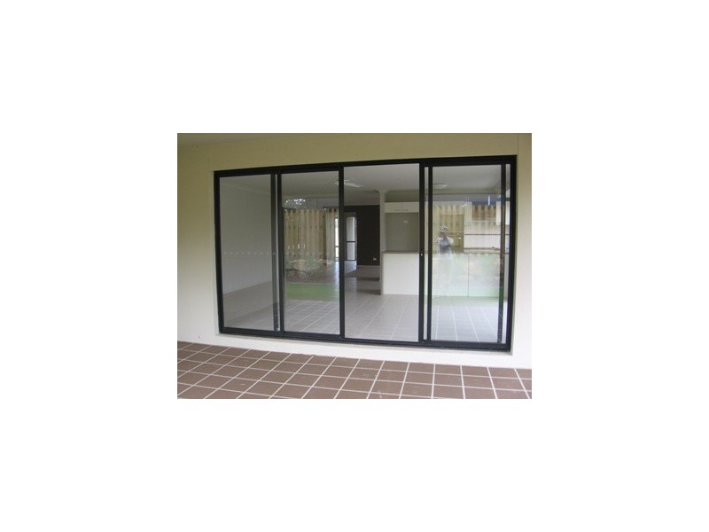 52 Azure Avenue, Redland Bay QLD 4165