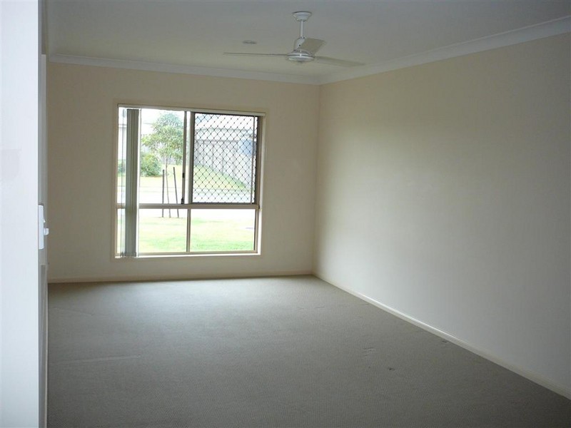 91 Brookvale Drive, Victoria Point QLD 4165