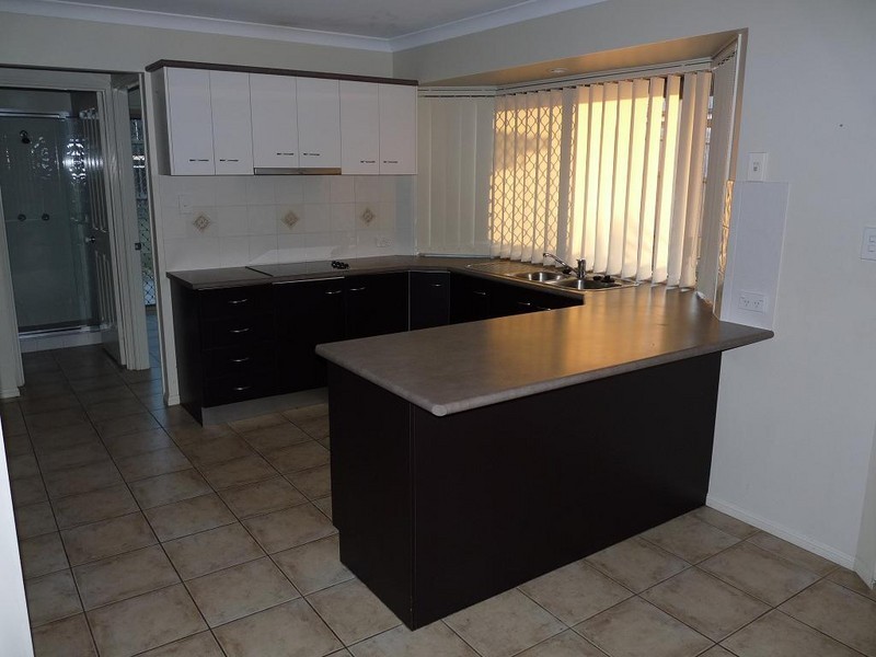 1 Burkett Crescent, Victoria Point QLD 4165