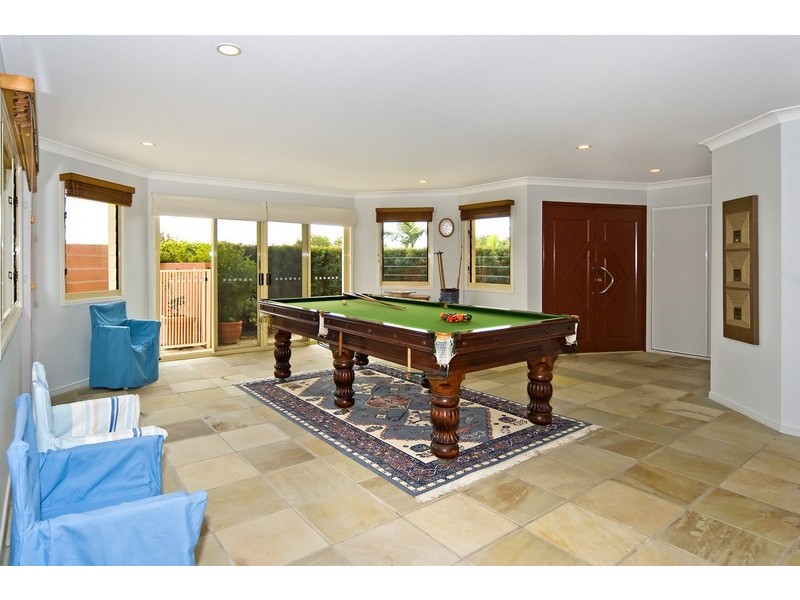 22 Rosebud Esplanade, Victoria Point QLD 4165