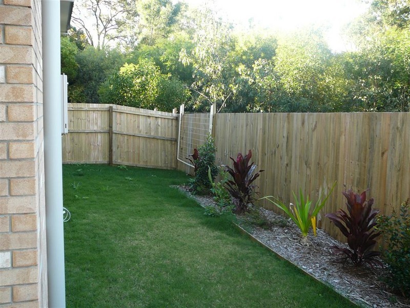 2/239 Queen St, Cleveland QLD 4163