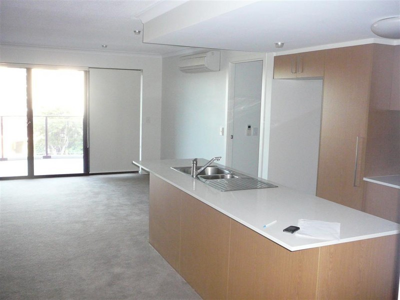 15/203 Shore Street, Cleveland QLD 4163