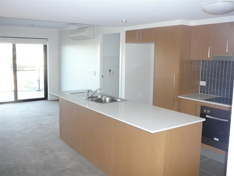 27/203 Shore Street, Cleveland QLD 4163