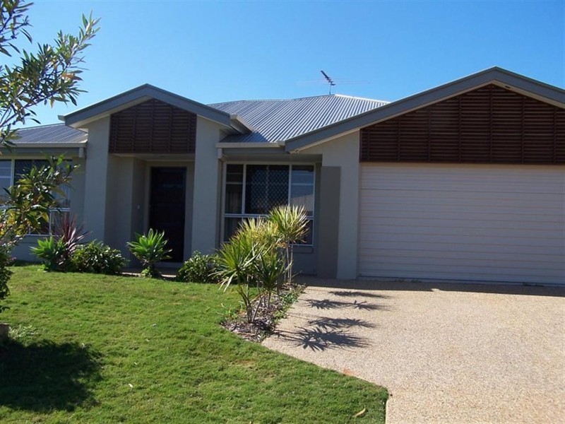 1 Parklane Road, Victoria Point QLD 4165