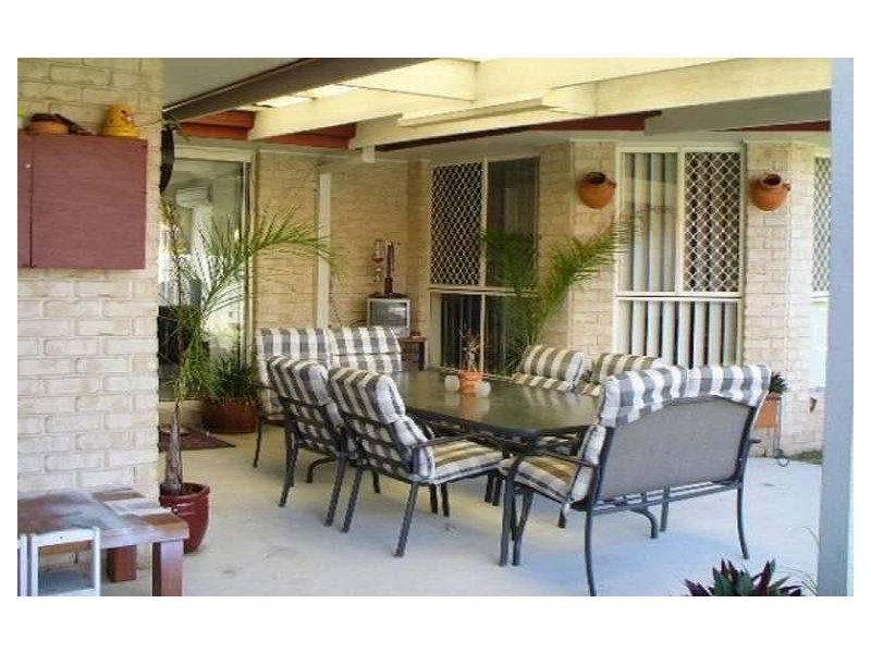 15 Marjorie Buckler Way, Redland Bay QLD 4165