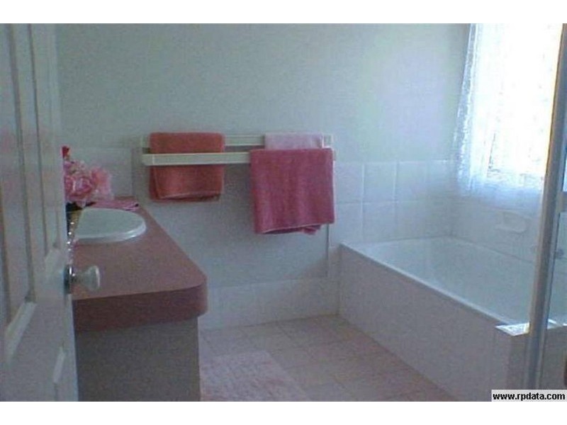 10 Darren Close, Victoria Point QLD 4165