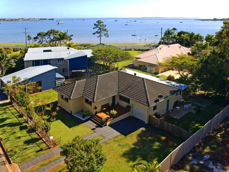 1 Allan Street, Victoria Point QLD 4165