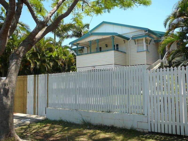 110 Colburn Ave, Victoria Point QLD 4165