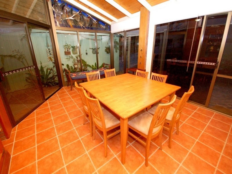 160 Pioneer Rd, Sheldon QLD 4157