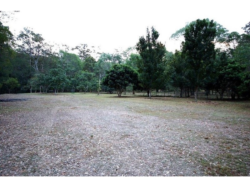 160 Pioneer Rd, Sheldon QLD 4157