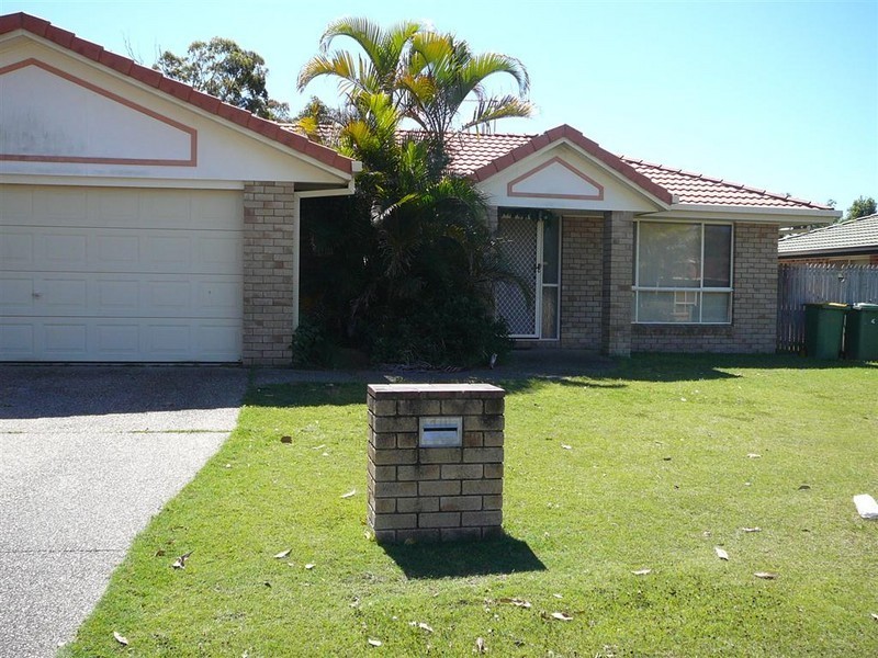 34 Fairway Dr, Redland Bay QLD 4165