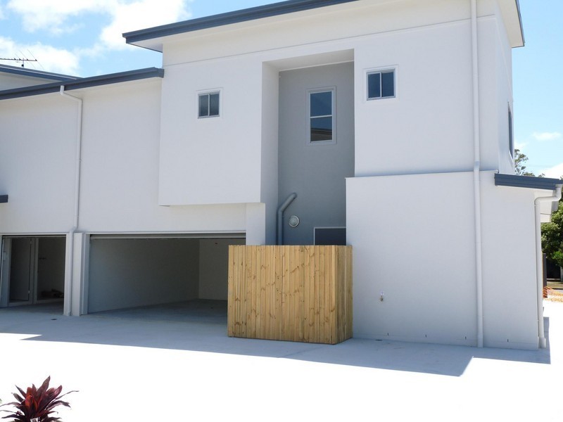 2/8 Boat St, Victoria Point QLD 4165