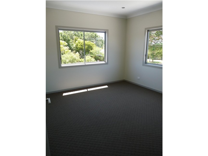 2/8 Boat St, Victoria Point QLD 4165