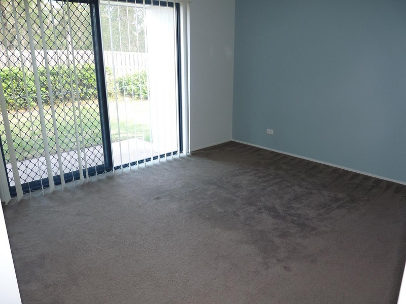 41 Aqua Crescent, Redland Bay QLD 4165