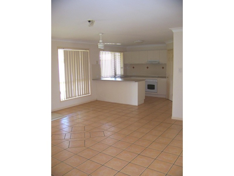 1 Kintyre St, Victoria Point QLD 4165