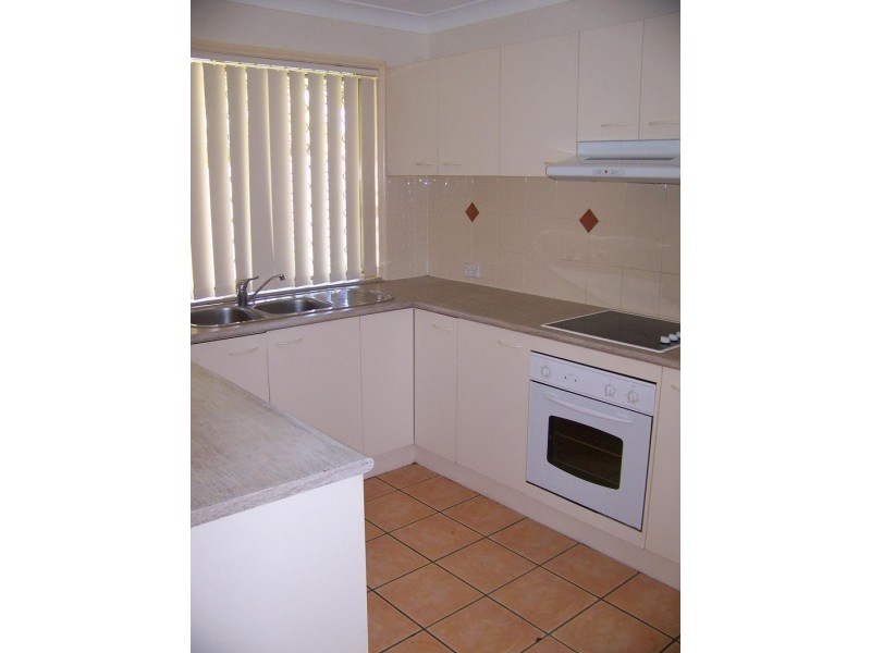1 Kintyre St, Victoria Point QLD 4165