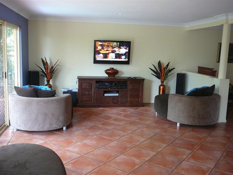 10 Braemer St, Redland Bay QLD 4165