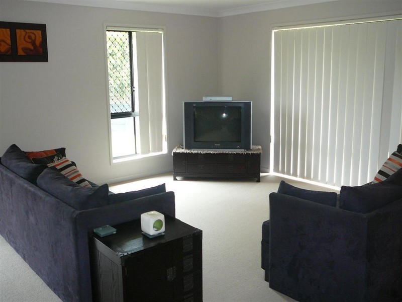 15 Seabrae Drive, Redland Bay QLD 4165