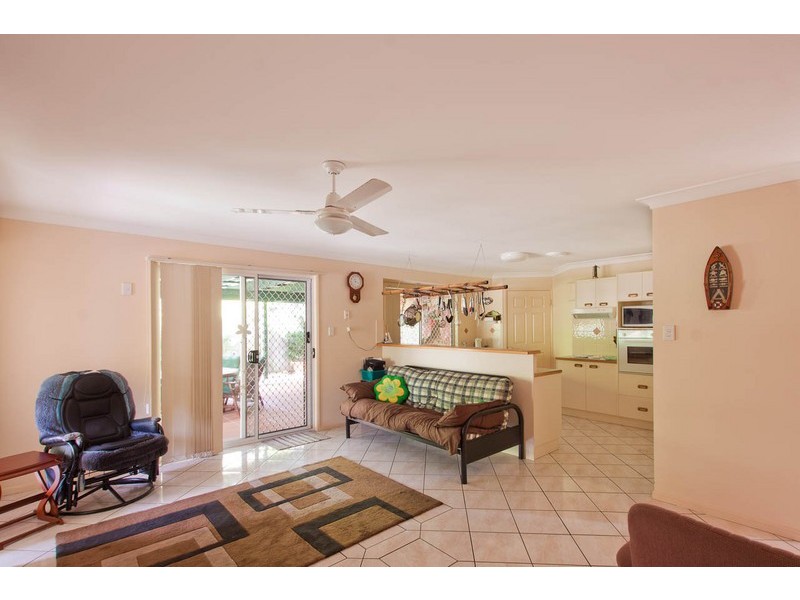 10 Palmerston Place, Victoria Point QLD 4165