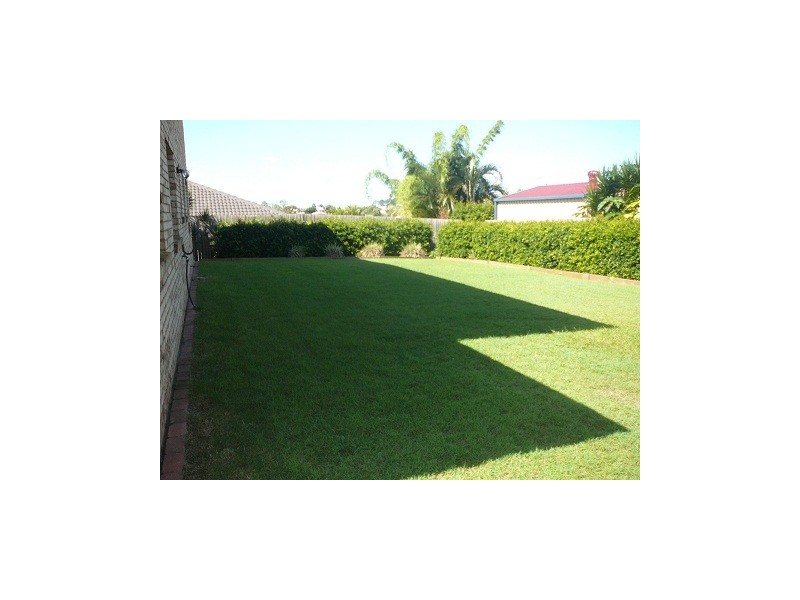 11 Keirnan Street, Redland Bay QLD 4165
