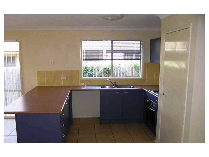 5 Crestlea Street, Victoria Point QLD 4165