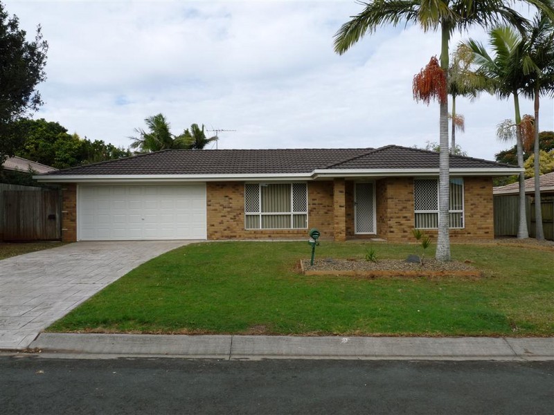 3 Warnick Court, Victoria Point QLD 4165