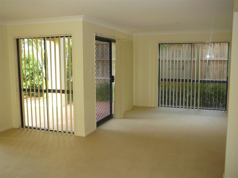 10 Seabrae Drive, Redland Bay QLD 4165