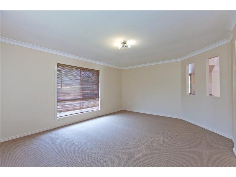 111 Colburn Ave, Victoria Point QLD 4165