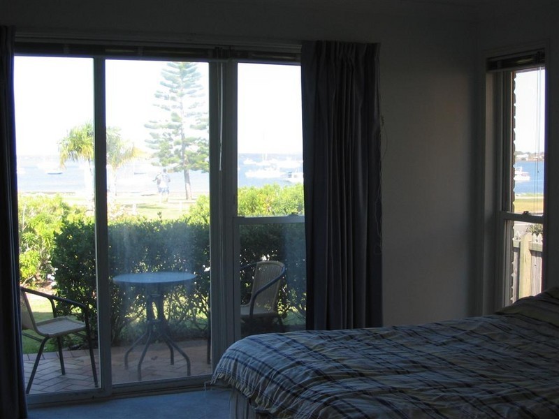 37 Orana Esp, Victoria Point QLD 4165