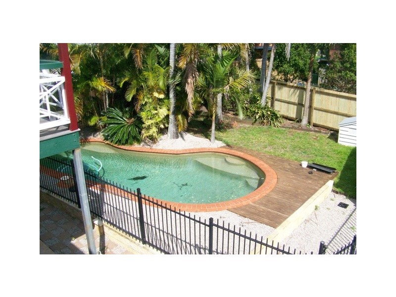 335 Bloomfield Street, Cleveland QLD 4163