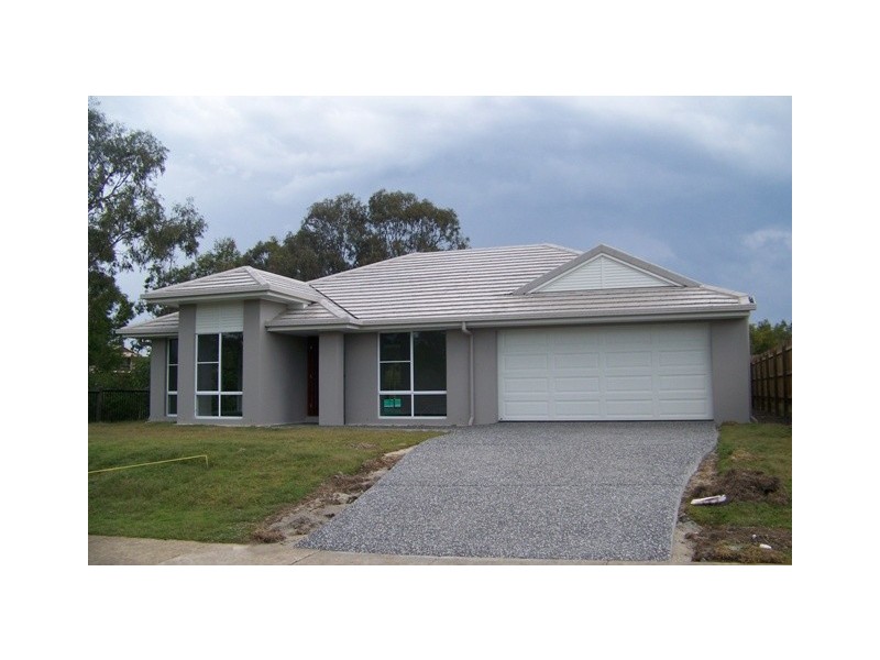 6 Sapium Road, Redland Bay QLD 4165