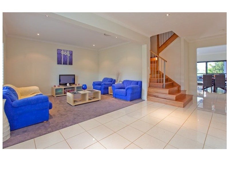 16 Hayman St, Redland Bay QLD 4165