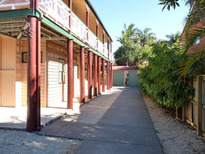 335 Bloomfield Street, Cleveland QLD 4163