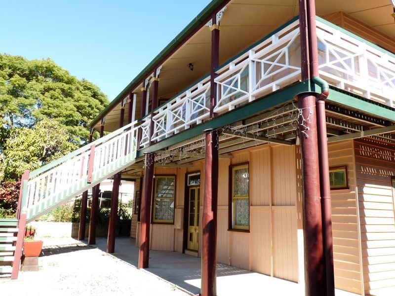 335 Bloomfield Street, Cleveland QLD 4163