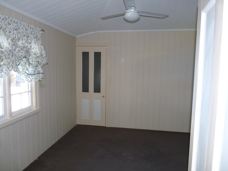 335 Bloomfield Street, Cleveland QLD 4163